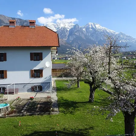 Moderne Nahe Innsbruck Mit Bergblick אבסם